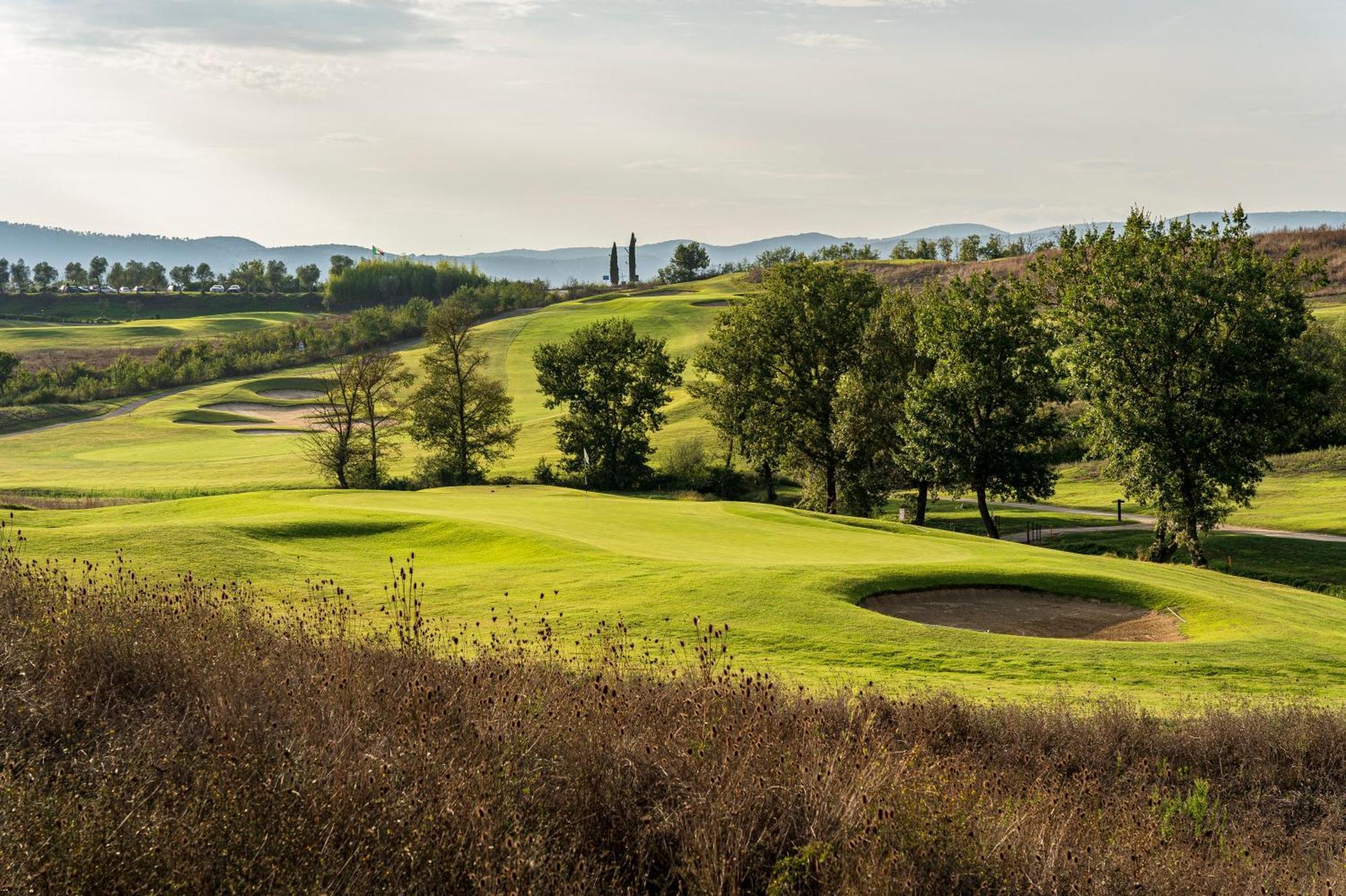 La Bagnaia Golf Resort 外观 照片